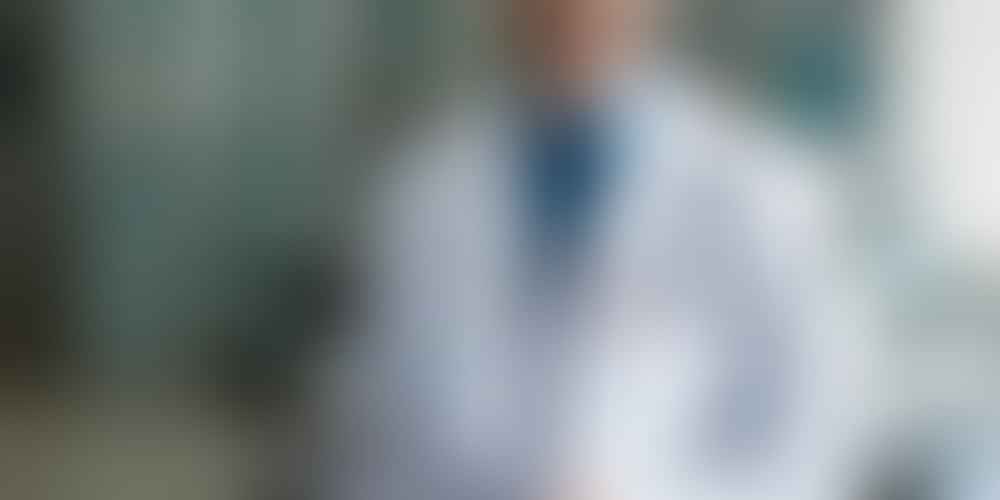 Building a Successful Career: Tips for Crafting an Impressive Dentist Resume