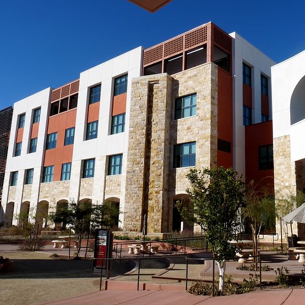 Best Dental Clinics in Surprise, Arizona