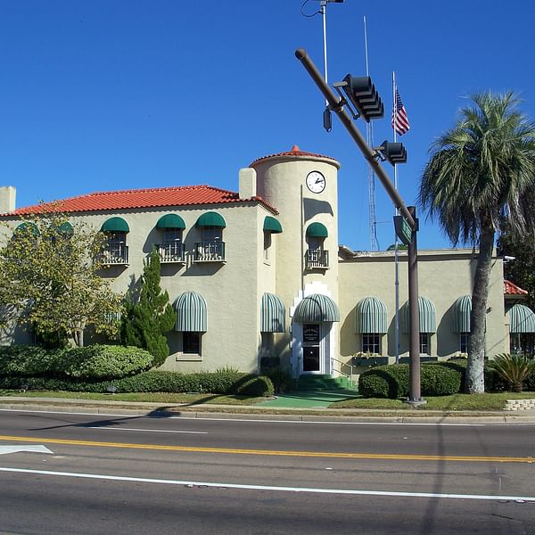 Best Dental Clinics in Lynn Haven, Florida