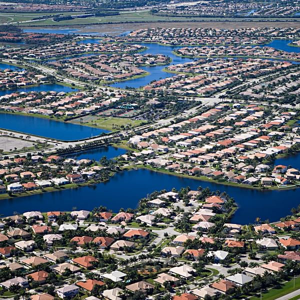 Best Dental Clinics in Oakland Park, Florida