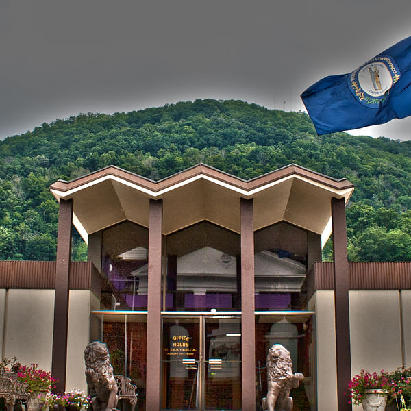 Best Dental Clinics in Pineville, Kentucky