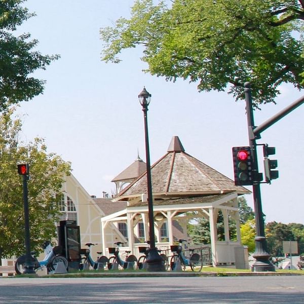 Best Dental Clinics in Hadley, Massachusetts