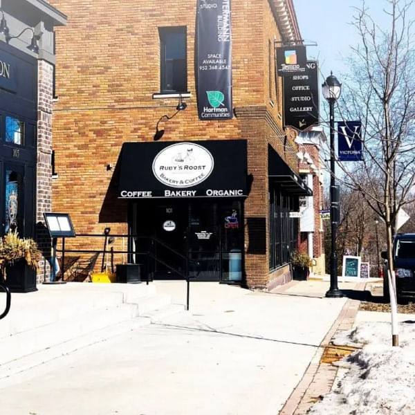 Best Dental Clinics in Victoria, Minnesota