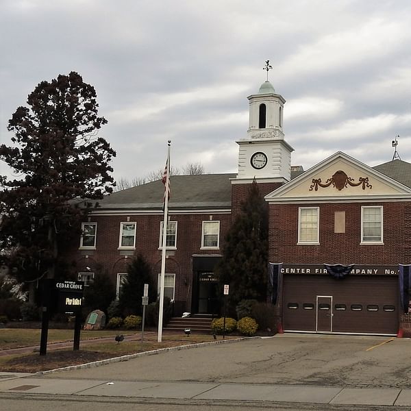 Best Dental Clinics in Cedar Grove, New Jersey