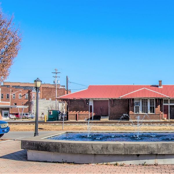 Best Dental Clinics in Dickson, Tennessee