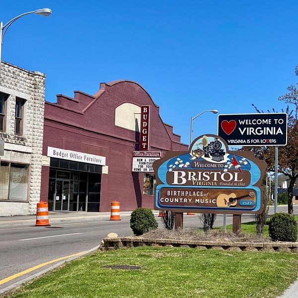 Best Dental Clinics in Bristol, Tennessee