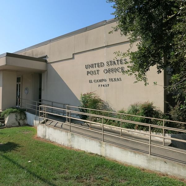 Best Dental Clinics in El Campo, Texas