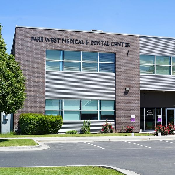 Best Dental Clinics in Farr West, Utah